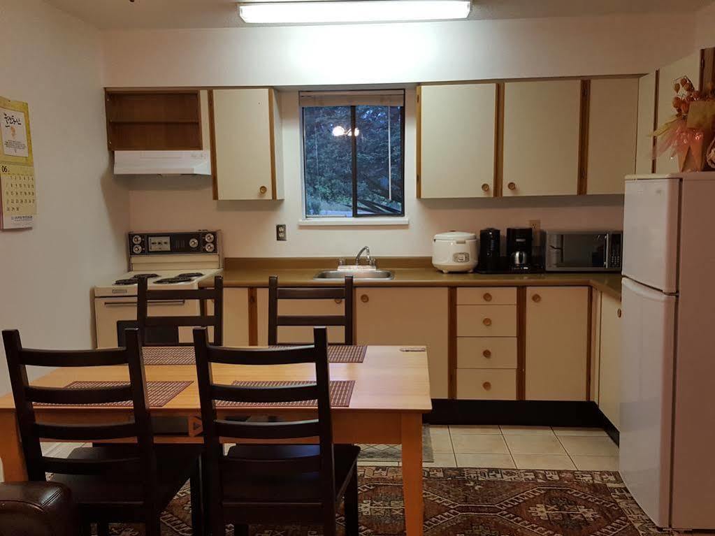 Croft Inn Motel Crofton Экстерьер фото