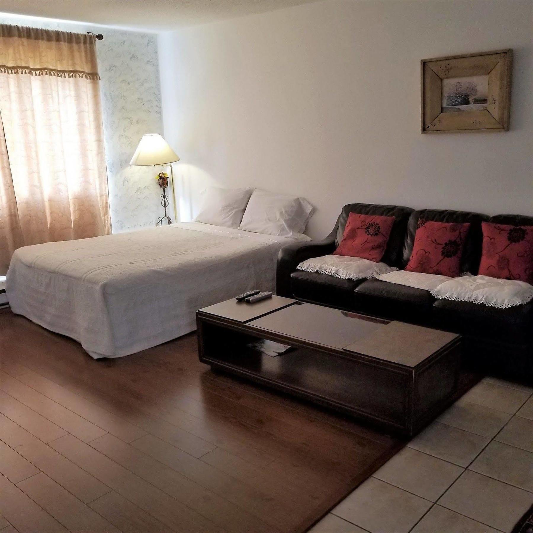 Croft Inn Motel Crofton Экстерьер фото
